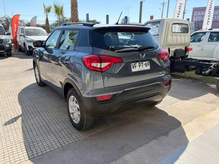 Mahindra Xuv 300 1.2 Comfort Mt 2025 Usado  Usado en Webautos.cl