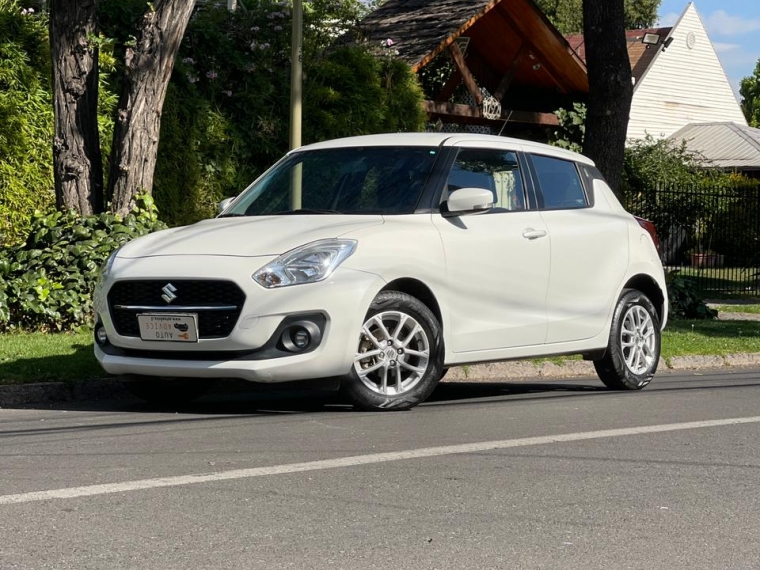 Autoadvice Autos Usados División Usados SUZUKI SWIFT Swift 2023 1.2 AUTO GL SPORT 2023 SUZUKI SWIFT Swift 2023 1.2 AUTO GL SPORT 2023