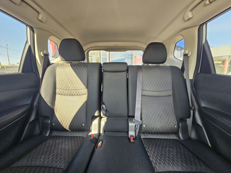 Nissan X-trail 2.5 Sense 2row At 2021 Usado  Usado en Kovacs Usados