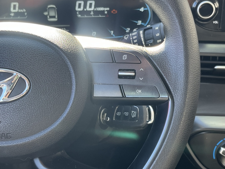 Hyundai I-20 — foto 17 de 22