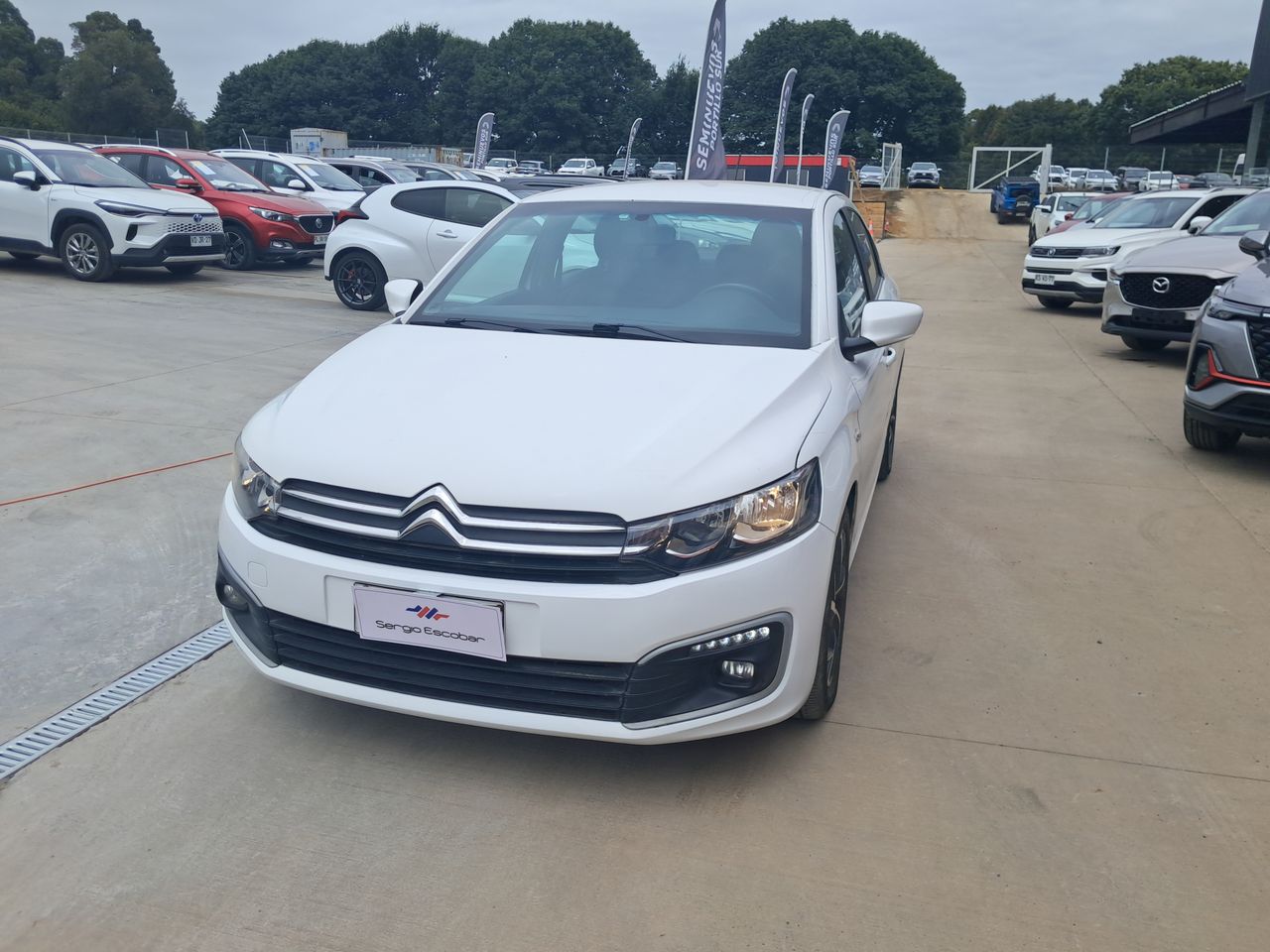 Citroen C-elysee C Elysee 1.6 Aut 2018 Usado en Usados de Primera - Sergio Escobar