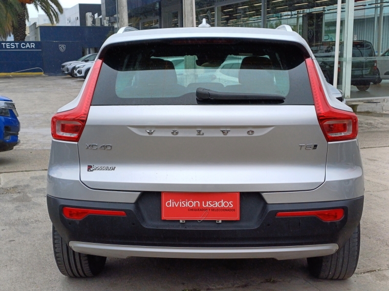 Volvo Xc40 Xc40 T5 Momentum 2.0 At 2018 Usado en Rosselot Usados
