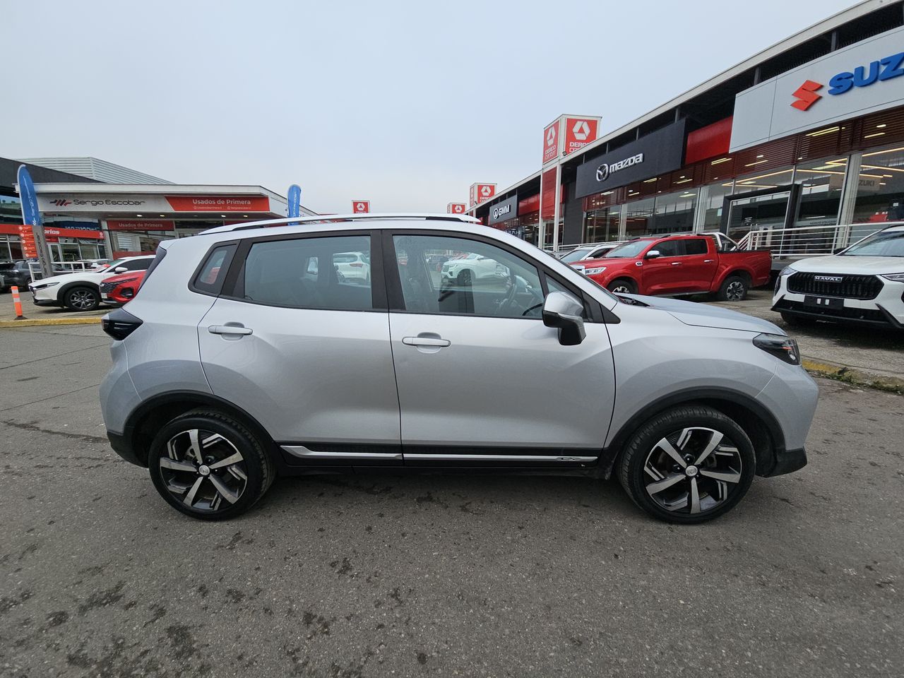 Changan Cs15 Cs15 Hb 4x2 1.5 2022 Usado en Usados de Primera - Sergio Escobar