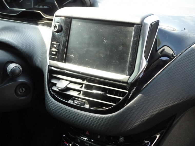 Peugeot 2008 Allure Bluehdi 2020 Usado  Usado en Webautos.cl