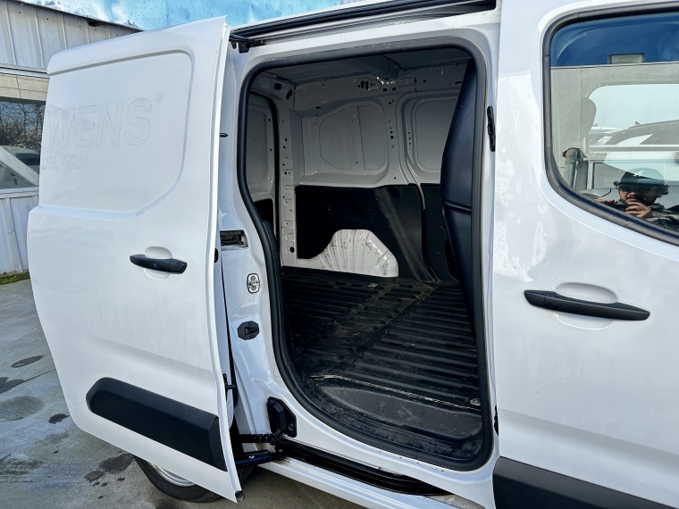 Peugeot Partner Partner L1 1.5 2025 Usado en Rosselot Usados