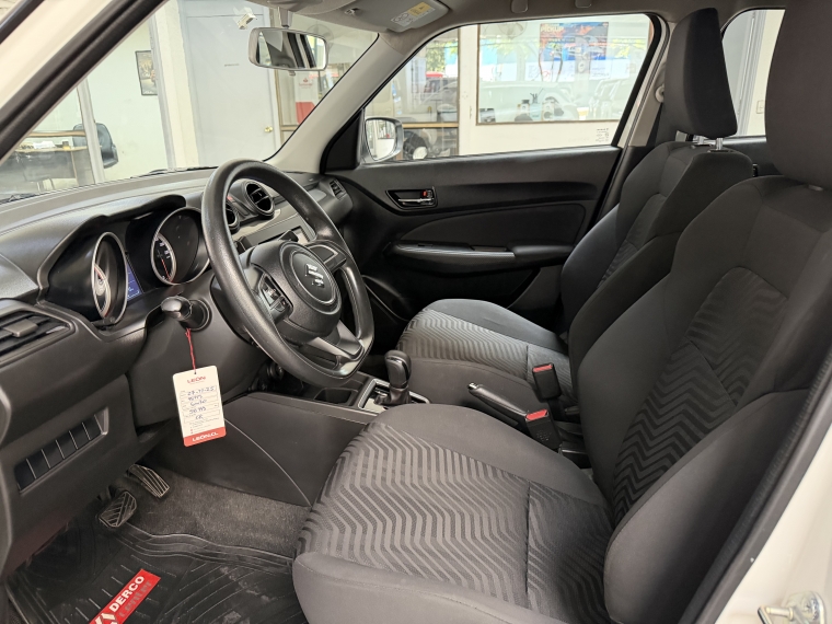 Suzuki Swift 1.2l Glx At 2021  Usado en Grass & Arueste