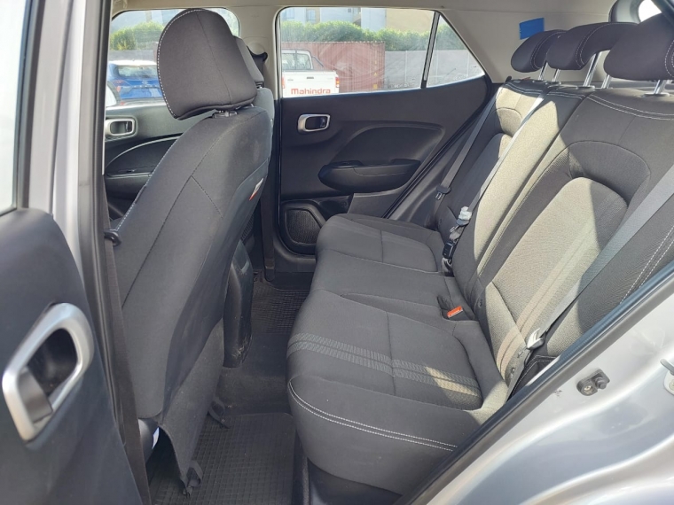 Hyundai Venue 1.6 Qx Value Mt 2022 Usado  Usado en Webautos.cl