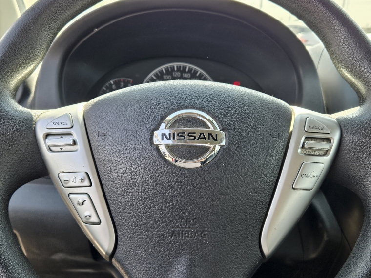 Nissan Versa Sense Mt 1.6 2015 Usado  Usado en Kovacs Usados