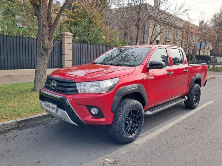 TOYOTA HILUX DX 4X2 2.4 - imagen 14