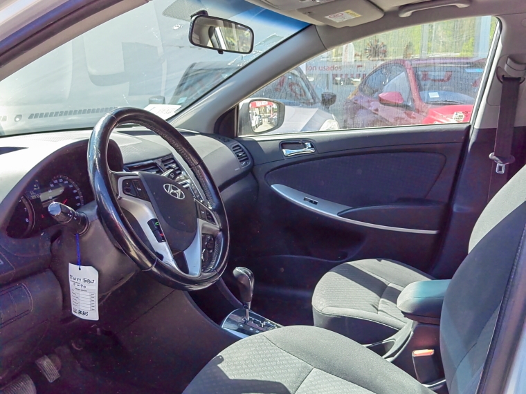 Hyundai Accent Accent Rb Hb Gls Full 1.6 Aut 2014 Usado en Rosselot Usados