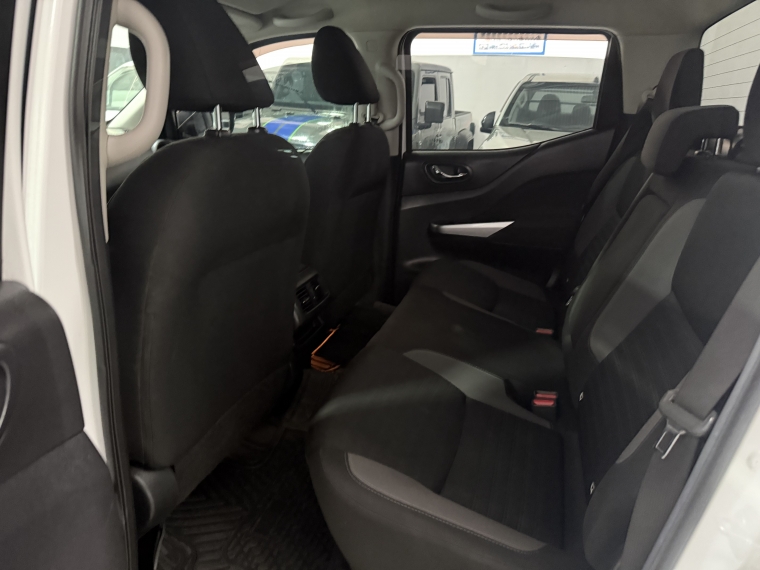 Nissan Navara Navara Xe 4x4 Automática  2022  Usado en Automotriz Villalobos