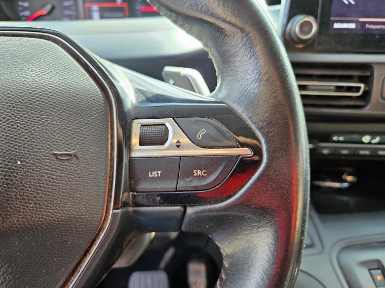 Peugeot Rifter Rifter Bluehdi 130 1.5 At 2024 Usado en Rosselot Usados