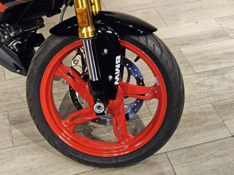Bmw G 310 r . 2025 Usado en BMW Premium Selection