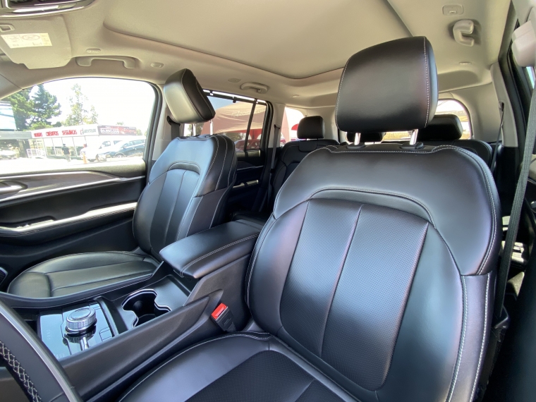 Jeep New grand cherokee Grand Cherokee Limited 4x4 3.6 At 2024 Usado en Rosselot Usados