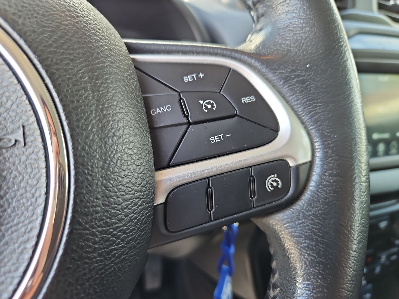 JEEP RENEGADE RENEGADE SPORT LX 1.8 AUT - 2023