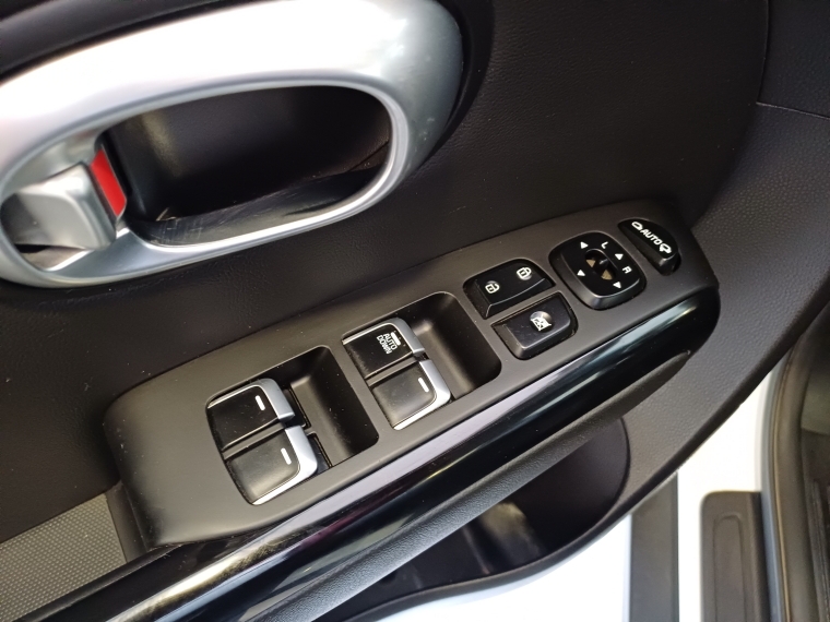 Kia Soul New Soul Ex 1.6 Gsl 6mt Bi-color - 1767 2018 Usado en Rosselot Usados