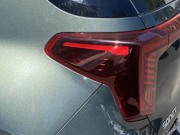 Kia Sonet Sonet 1.5 Aut 2025 Usado en Rosselot Usados