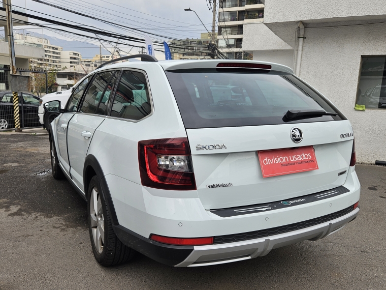Skoda Octavia Octavia Scout 4x4 2.0 Aut Diesel 2019 Usado en Rosselot Usados