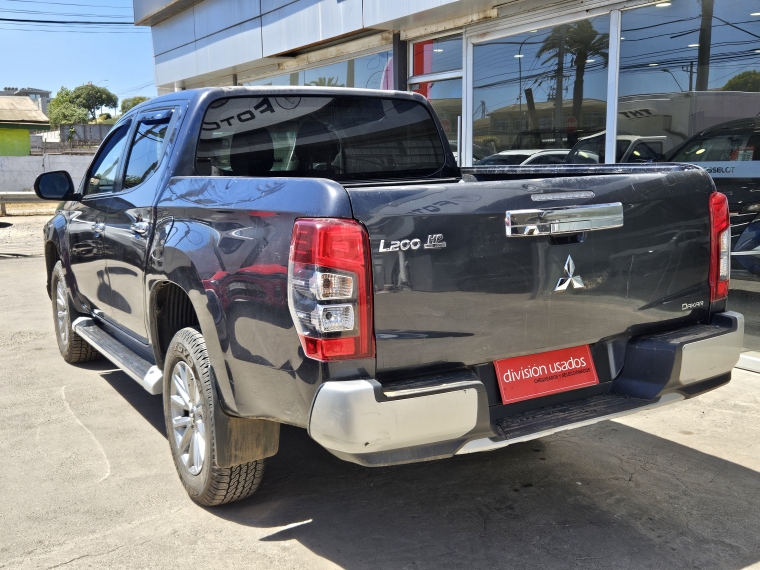Mitsubishi L200 L200 D/c Dakar Crs Mt 2.4 4x4 2022 Usado en Rosselot Usados