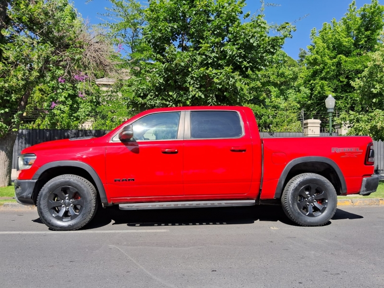 Ram 1500 Rebel Crew 4x4 5.7 Aut 2022  Usado en GT Autos