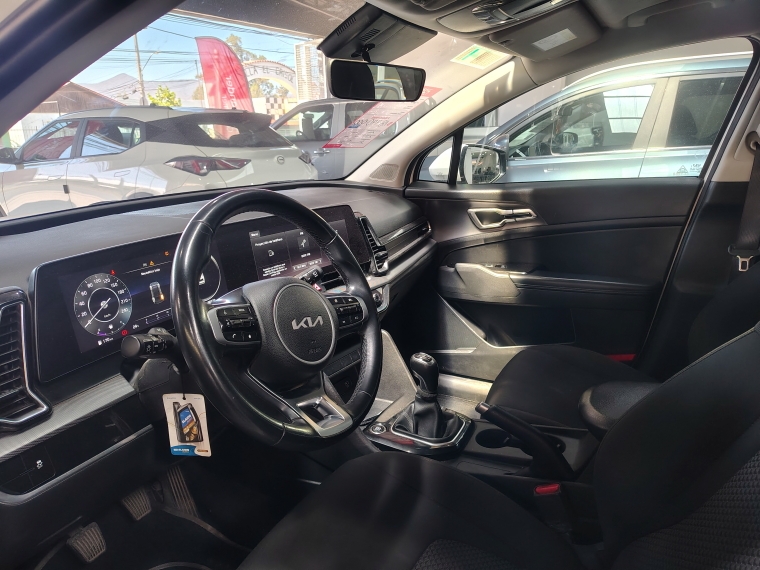 Kia Sportage Sportage Ex 2.0l 6mt Gsl 4x2 - 2185 2023 Usado en Rosselot Usados