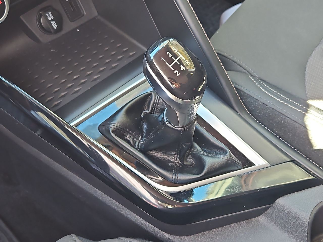 Changan Cs15 Cs15 Hb 4x2 1.5 2022 Usado en Usados de Primera - Sergio Escobar