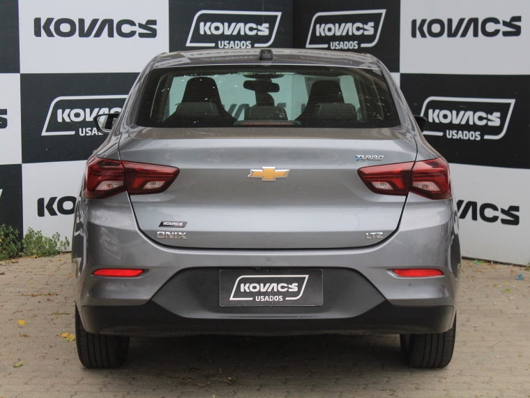 Chevrolet Onix 1.0 Sedan Lt Mt 2023 Usado  Usado en Kovacs Usados