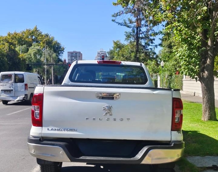 Peugeot Landtrek Hdi 1.9 2023  Usado en GT Autos