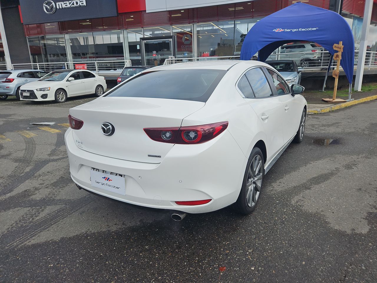 Mazda 3 3 2wd 2.0  Aut. 2024 Usado en Usados de Primera - Sergio Escobar