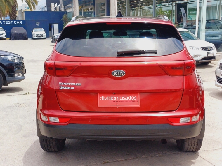 Kia Sportage Sportage Lx 2.0l Gsl 6at 2wd 6ab 4x2 - 1825 2017 Usado en Rosselot Usados