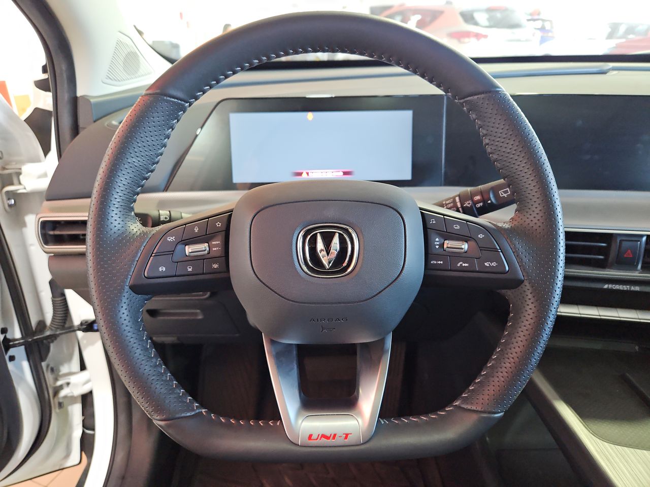 Changan Uni-t Uni T Turbo 1.5 Aut 2023 Usado  Usado en Webautos.cl