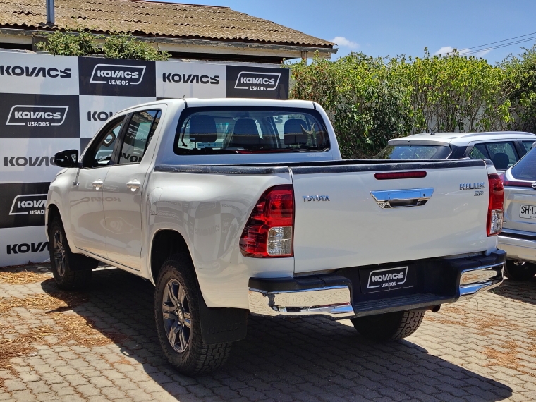 Toyota Hilux 2.4 Sr 7 Ab Mt 4x2 Diesel 2022 Usado  Usado en Kovacs Usados