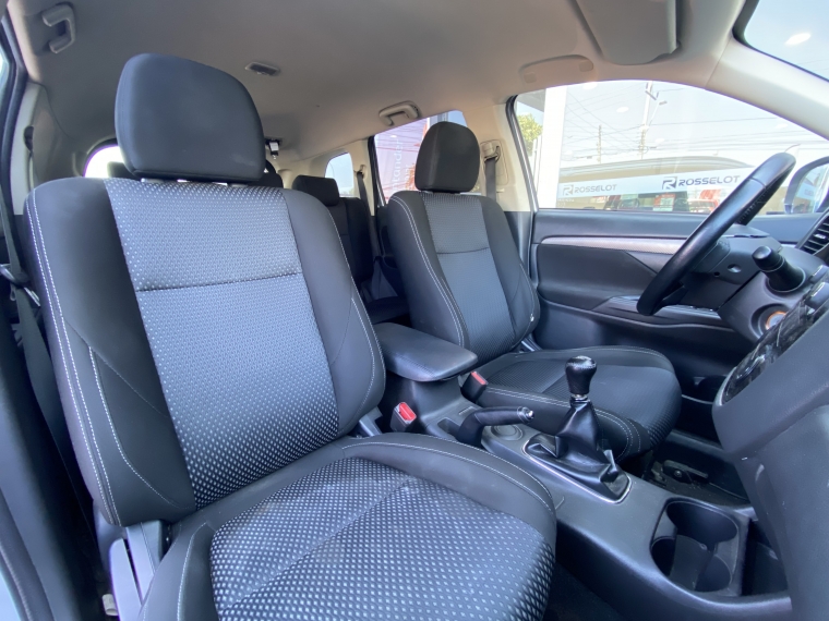 Mitsubishi Outlander Outlander 2.0 2017 Usado en Rosselot Usados