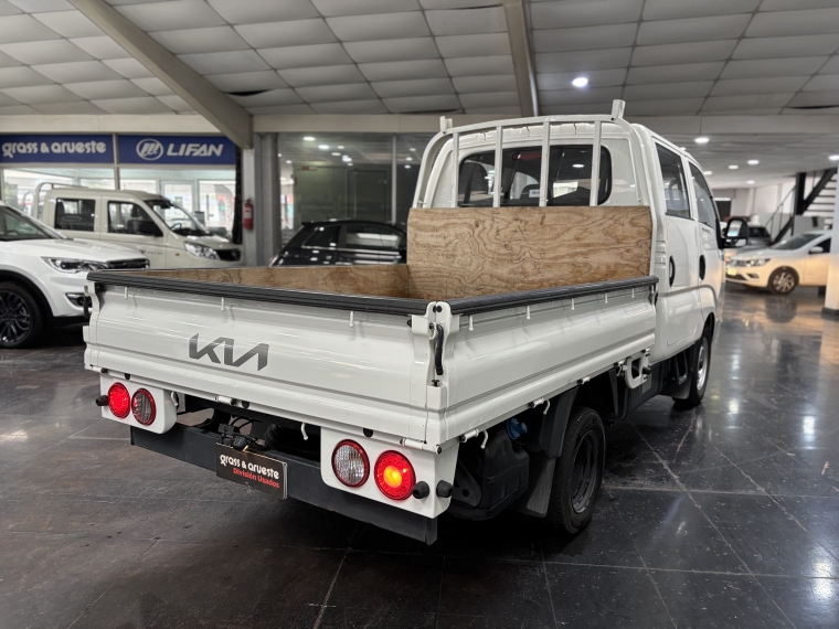 Kia Frontier D/c Lx 2.5l 6mt Av Ab 2024  Usado en Grass & Arueste