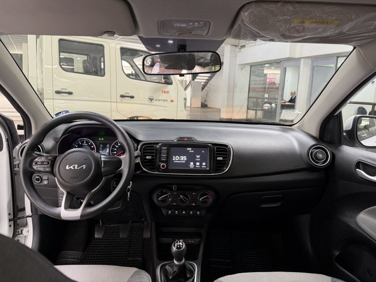Kia Soluto Lx 1.4l Ac 5mt Full 2023  Usado en Grass & Arueste