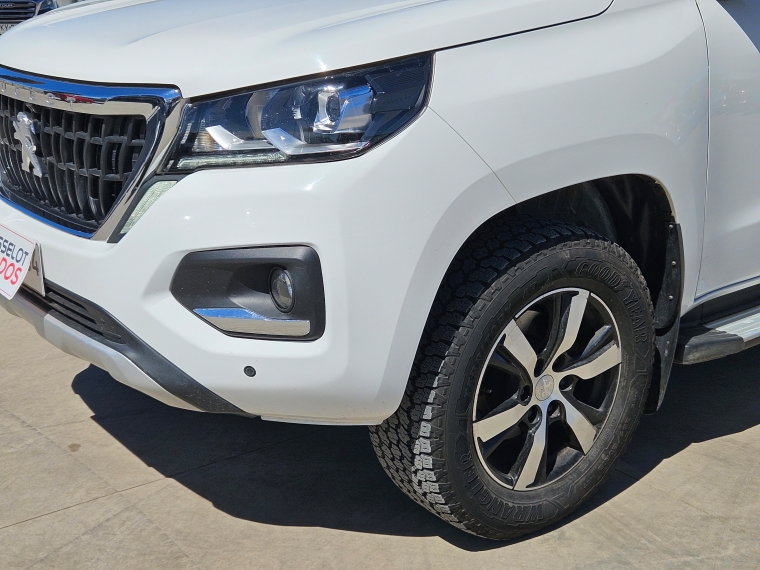 Peugeot Landtrek — foto 2 de 19