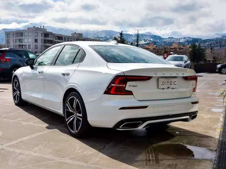 Volvo S60 T8 R-design Awd 2022 Usado  Usado en Webautos.cl