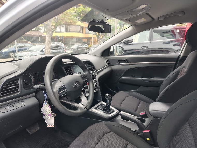 Hyundai Elantra Elantra Fl Gls 2.0 2021 Usado en Rosselot Usados