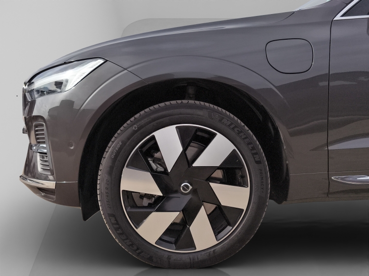 Volvo Xc60 Ii T8 Awd Recharge 2.0 Aut 2025 Usado Usado en BMW Premium Selection Volvo Xc60 Ii T8 Awd Recharge 2.0 Aut 2025 Usado Usado en BMW Premium Selection
