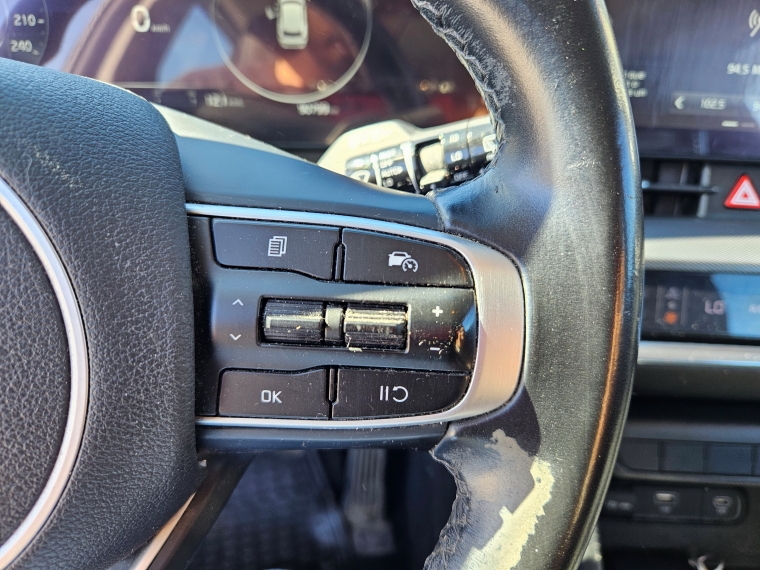 Kia Sportage Sportage Ex 2.0l 6mt Gsl 4x2 - 2185 2022 Usado en Rosselot Usados
