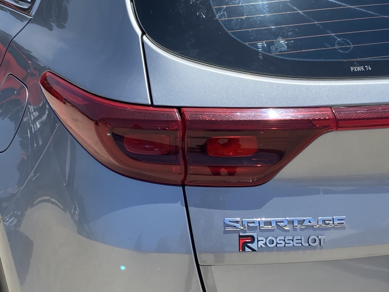 Kia Sportage Sportage Ql Pe 2.0 2021 Usado en Rosselot Usados