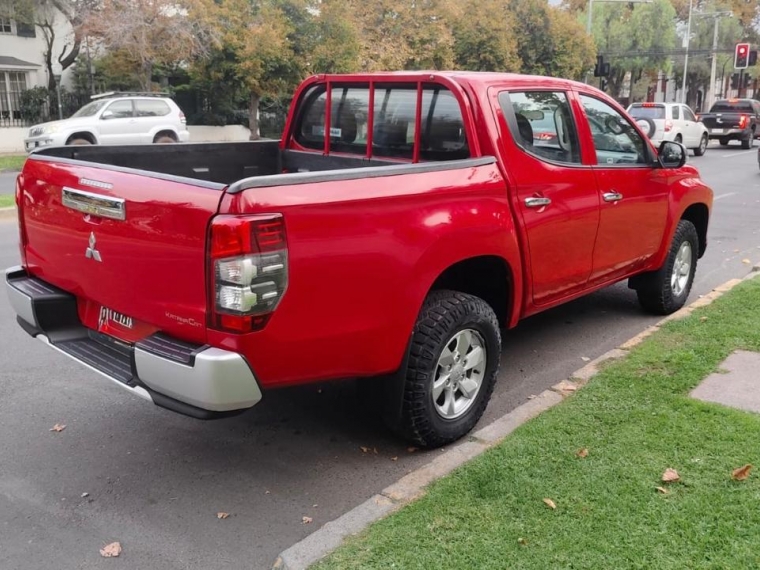 Mitsubishi L200 Katana Crt 4x4 2.4 2022 Usado  Usado en Webautos.cl