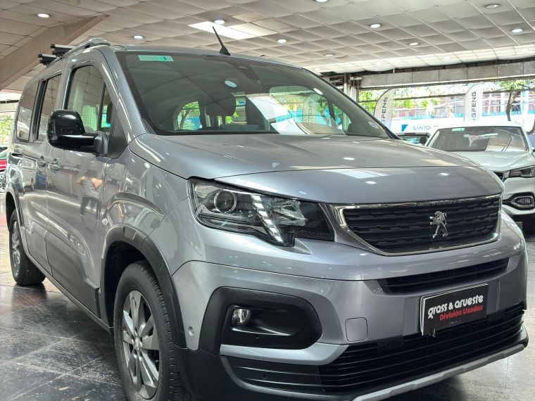 Peugeot Rifter Allure Bluehdi 1.5l Aut 2022  Usado en Grass & Arueste