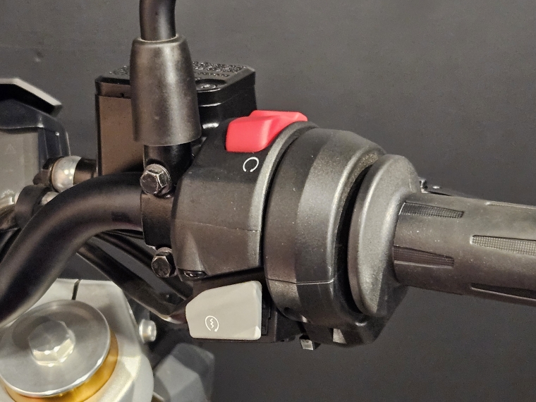 Bmw G 310 r . 2025 Usado en BMW Premium Selection