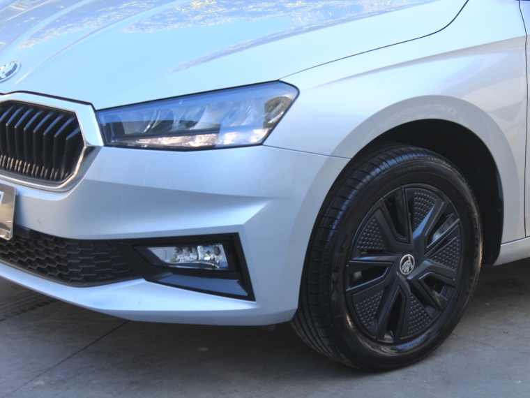 Skoda Fabia 1.0  Tsi  Ambition  Mt 2023 Usado  Usado en Kovacs Usados