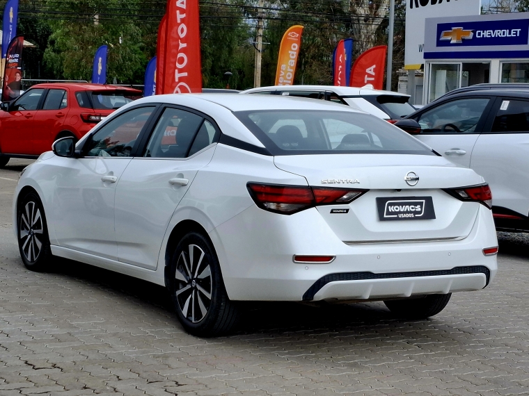 Nissan Sentra B18 Cvt 2.0 Aut 2022 Usado  Usado en Kovacs Usados