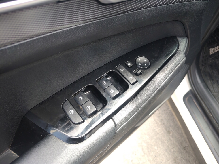 Kia Sportage Sportage Ex 2.0l 2023 Usado en Rosselot Usados