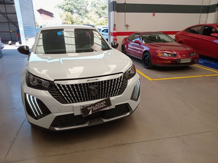 Peugeot 2008 1.2 Allure Puretech 130 Mt 5p 2024 Usado  Usado en Webautos.cl