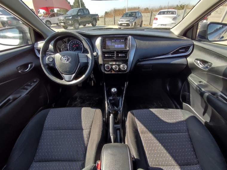 Toyota Yaris sedan Yaris Sedan Otto 1.5 2022 Usado en Rosselot Usados