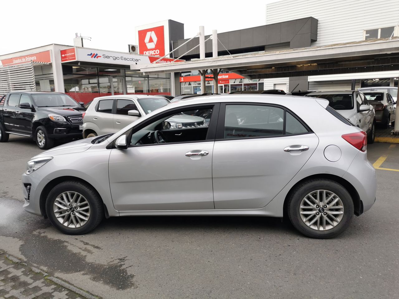 Kia Rio 5 Rio 5 Ex 1.4 Aut 2022 Usado en Usados de Primera - Sergio Escobar